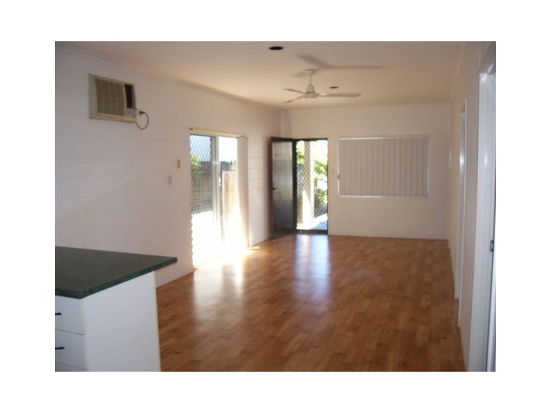 463 A  Draper Street, Parramatta Park QLD 4870