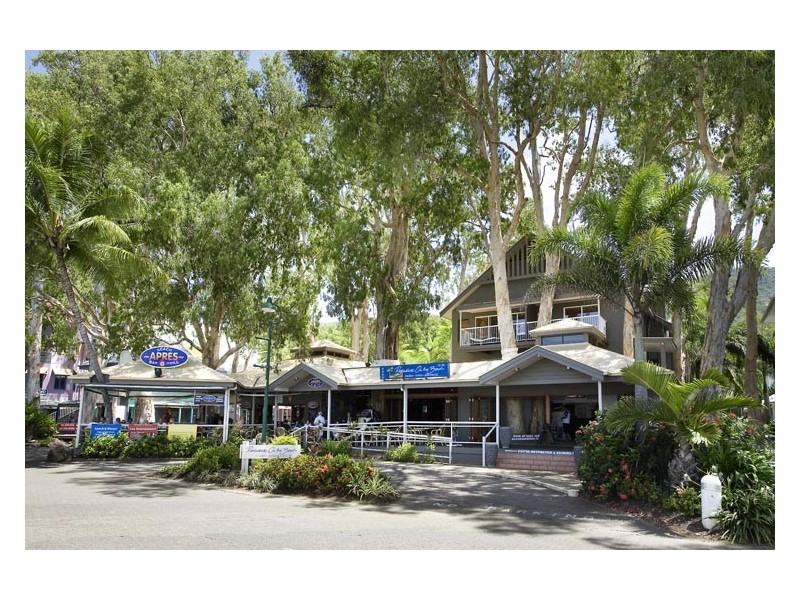121  Williams Esplanade, Palm Cove QLD 4879