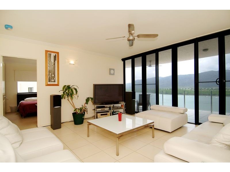 Level 14 APT. 1402 25 Wharf Street, Cairns QLD 4870