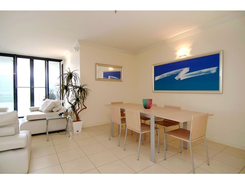 Level 14 APT. 1402 25 Wharf Street, Cairns QLD 4870