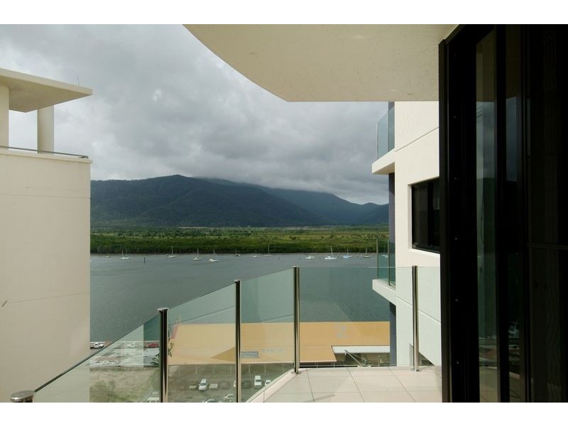 Level 14 APT. 1402 25 Wharf Street, Cairns QLD 4870