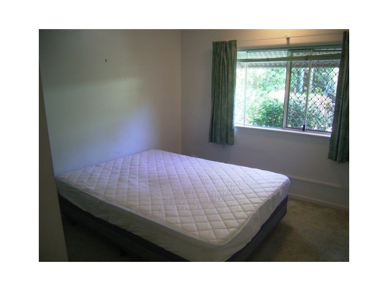 APT. 11/4-5  Hollett Close, Cairns North QLD 4870