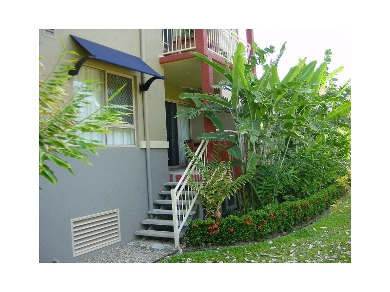 APT. 1107 / 2 Greenslopes Street, Cairns North QLD 4870