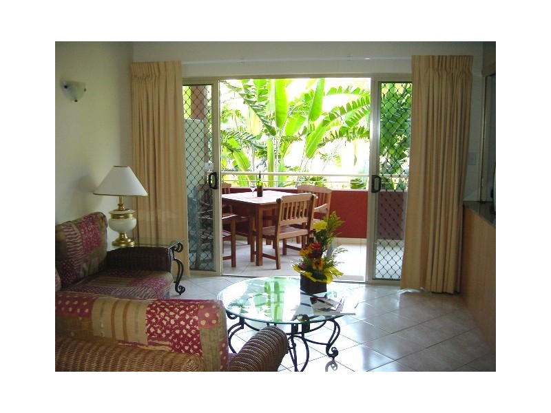 APT. 1107 / 2 Greenslopes Street, Cairns North QLD 4870