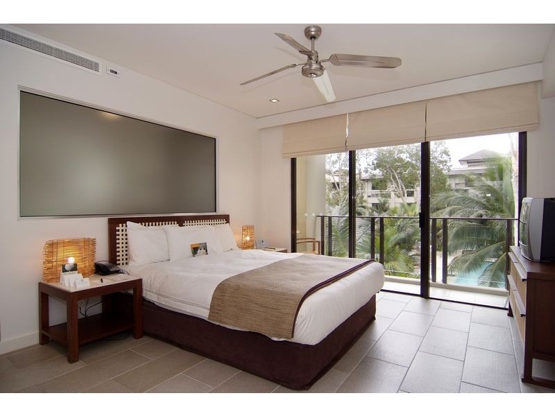 APT. 212/213  / 5 Triton Street, Palm Cove QLD 4879
