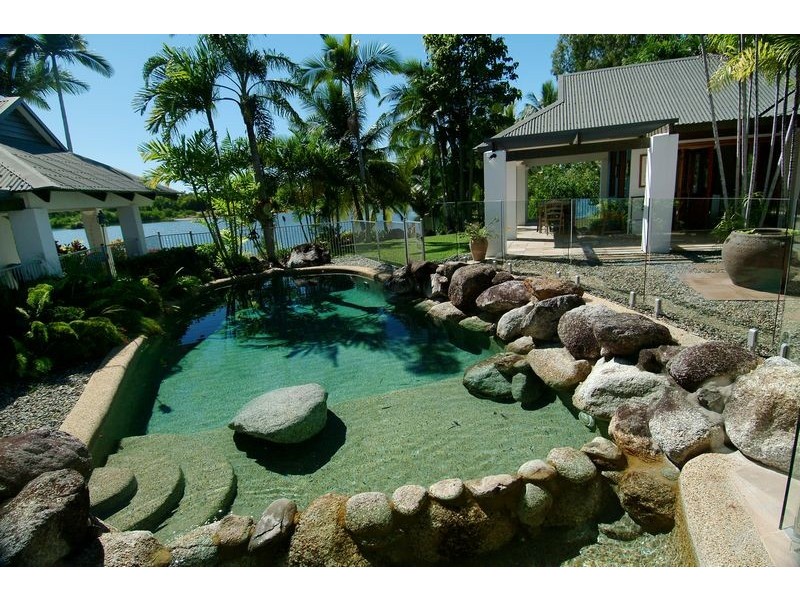 Port Douglas QLD 4877