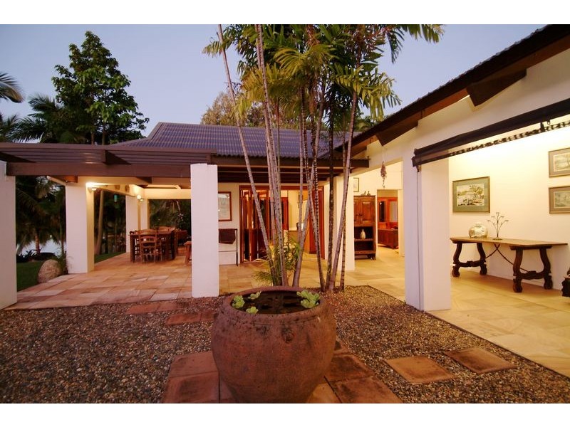 Port Douglas QLD 4877