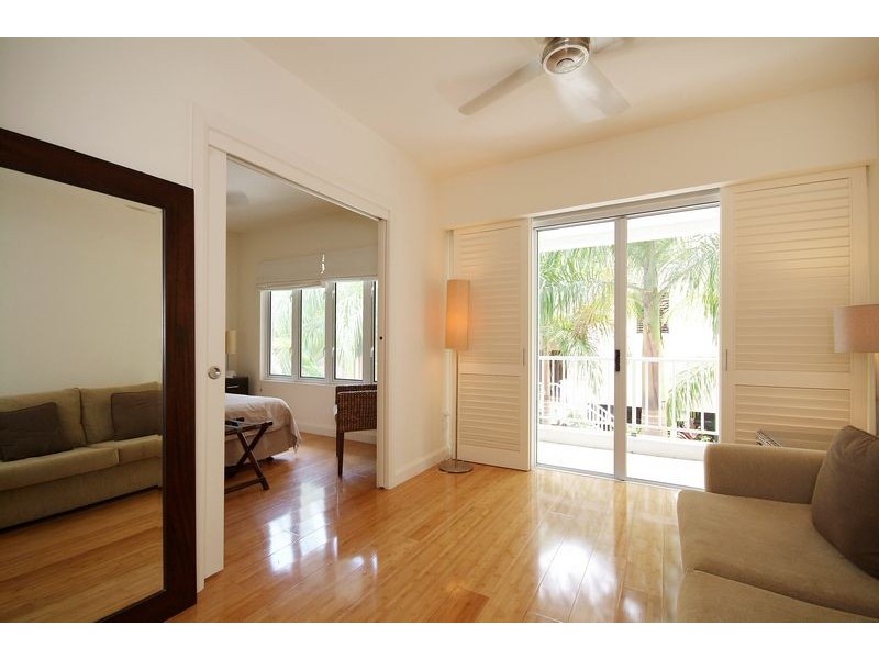 Level 2123 123  Williams Esplanade, Palm Cove QLD 4879