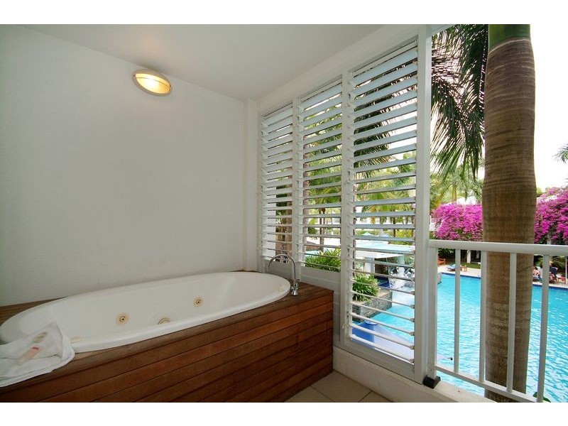 Level 2123 123  Williams Esplanade, Palm Cove QLD 4879