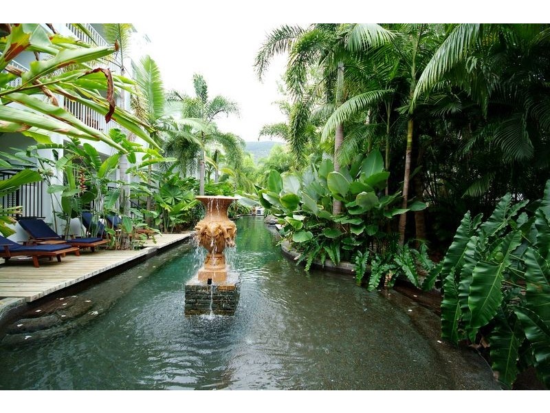 Level 2123 123  Williams Esplanade, Palm Cove QLD 4879