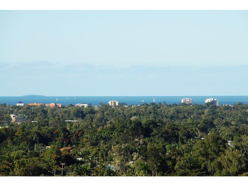 13 Rosemont Court, Cairns QLD 4870