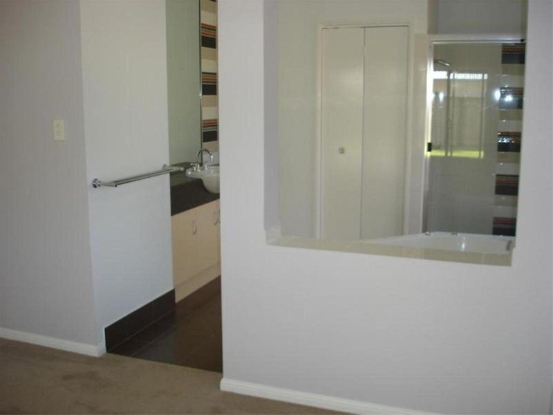 Smithfield QLD 4878