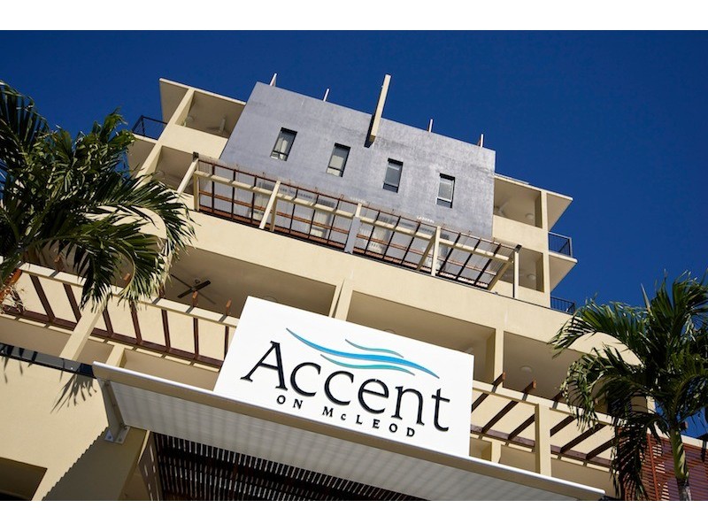 6 ACCENT ON MCLEOD, Cairns QLD 4870