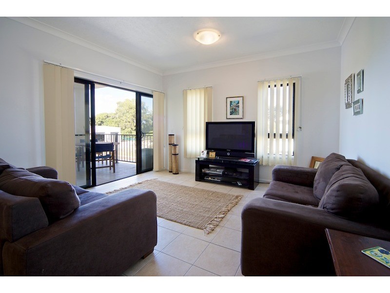 6 ACCENT ON MCLEOD, Cairns QLD 4870