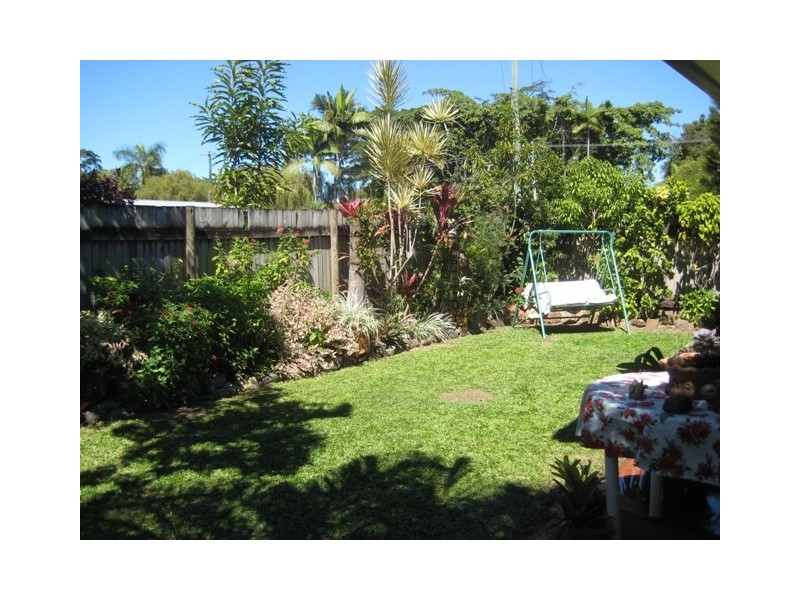 2/1   Compass Close, Edge Hill QLD 4870