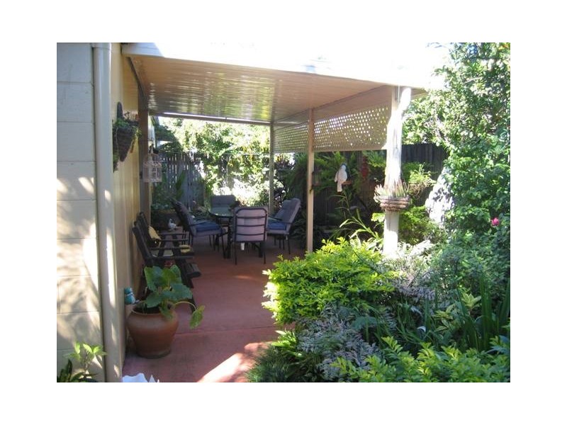 2/1   Compass Close, Edge Hill QLD 4870