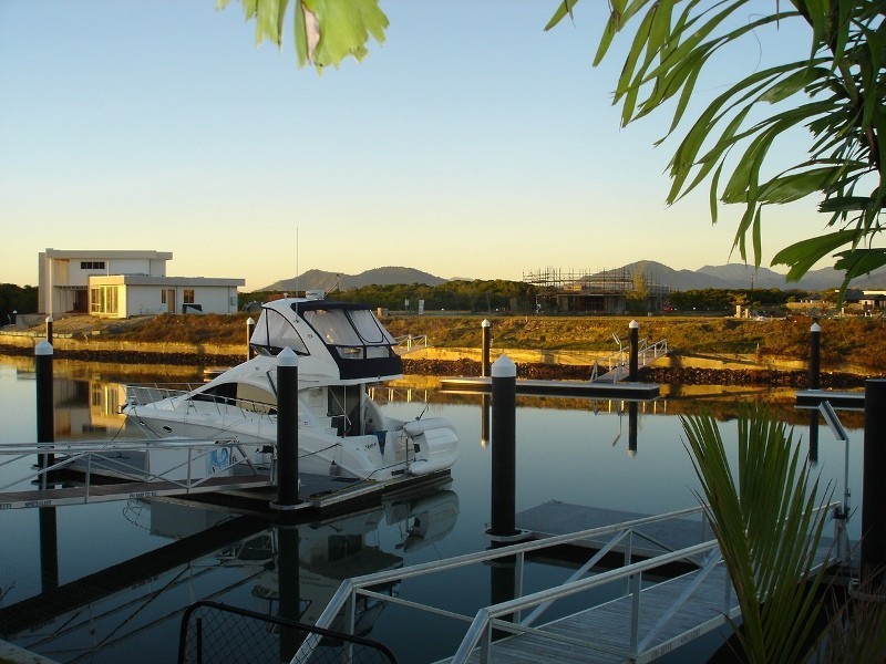 Cairns QLD 4870