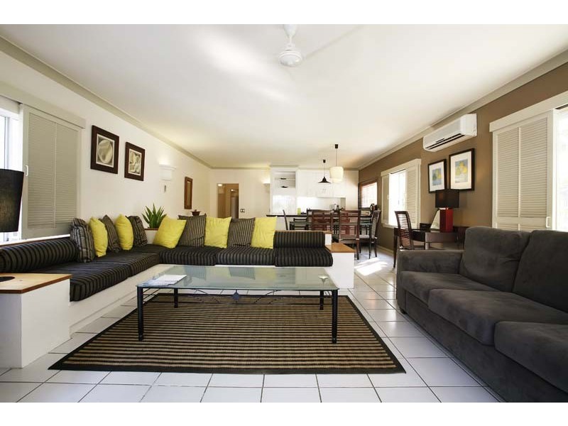 APT. 92 / ANGSANA RESORT & SPA, 1-9 Vievers Road, Palm Cove QLD 4879
