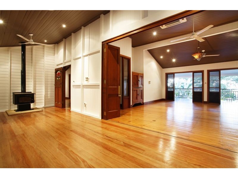 28 Collins Avenue, Edge Hill QLD 4870