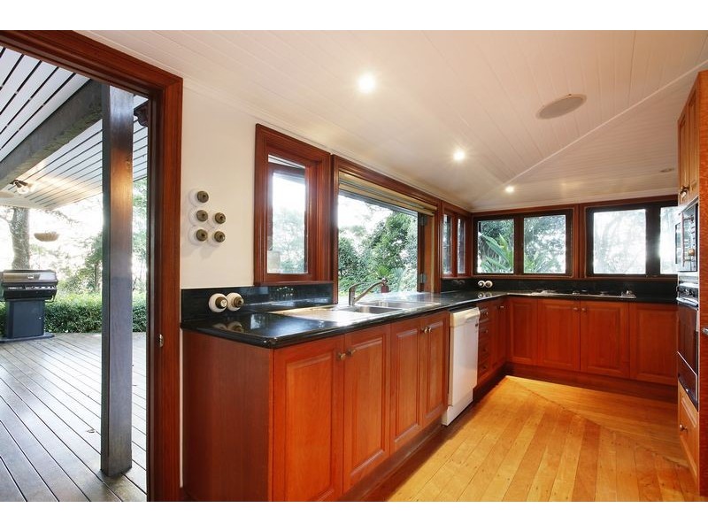 28 Collins Avenue, Edge Hill QLD 4870