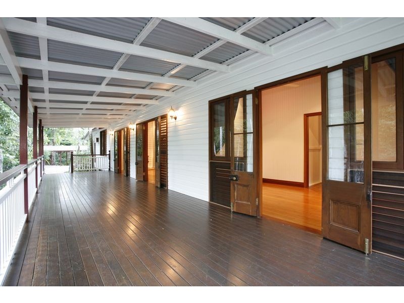 28 Collins Avenue, Edge Hill QLD 4870