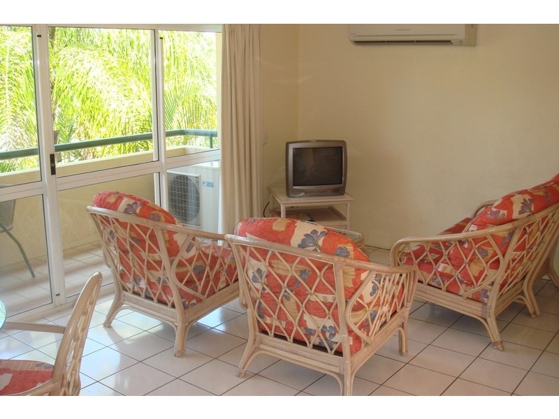 Level 2 APT. 215 / 191 Mcleod Street, Cairns QLD 4870
