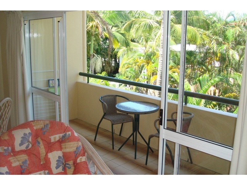 Level 2 APT. 215 / 191 Mcleod Street, Cairns QLD 4870