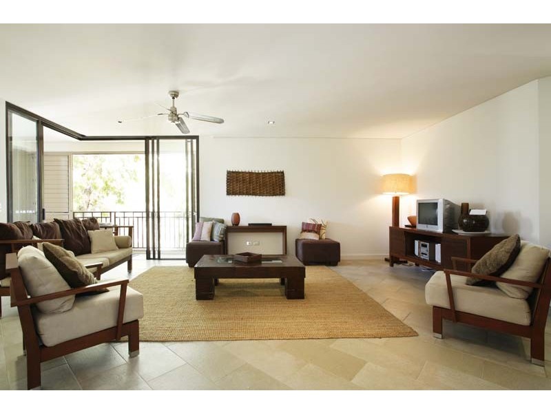 APT. 401/402 / SEA TEMPLE RESORT & SPA, 5 Triton Street, Palm Cove QLD 4879