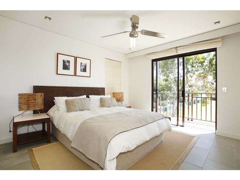 APT. 401/402 / SEA TEMPLE RESORT & SPA, 5 Triton Street, Palm Cove QLD 4879