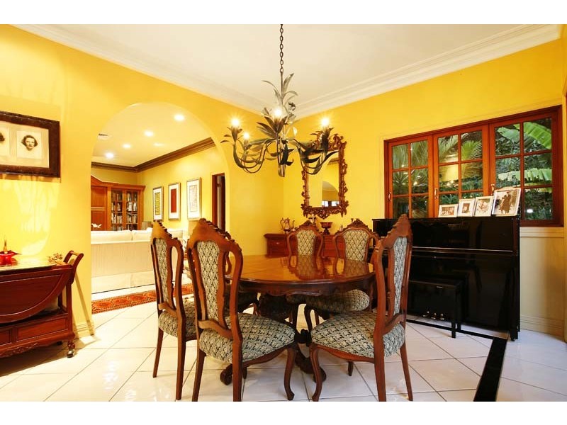 12 Julian Close, Mooroobool QLD 4870