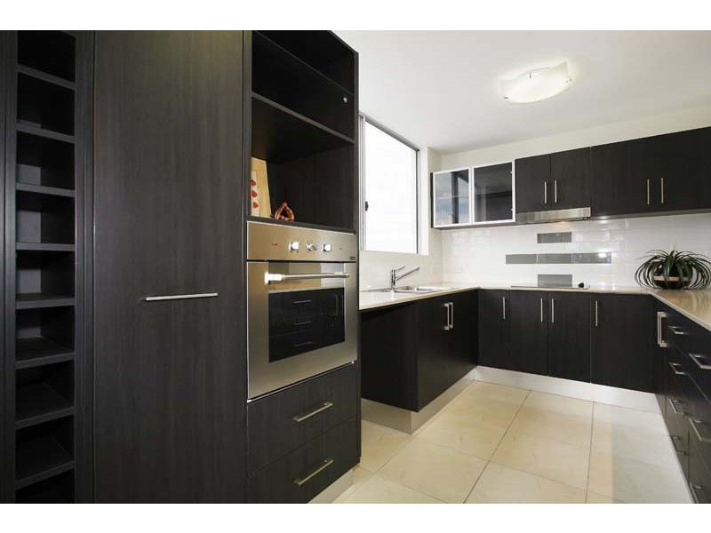 APT. 606 / 123  Grafton Street, Cairns QLD 4870