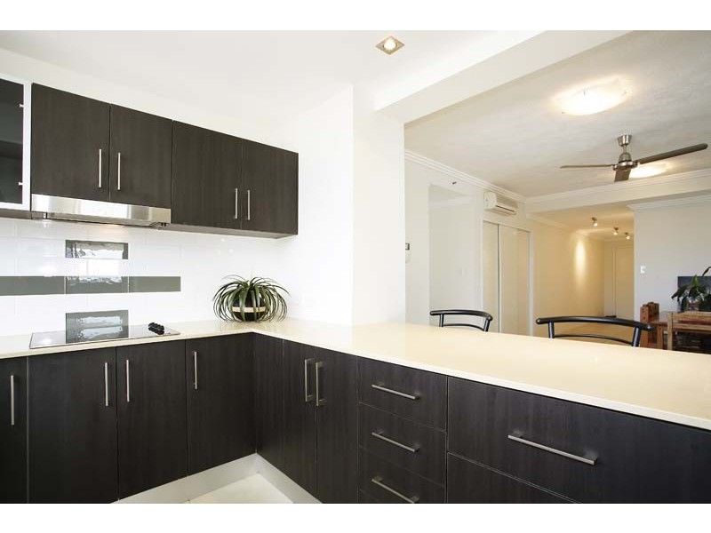 APT. 606 / 123  Grafton Street, Cairns QLD 4870