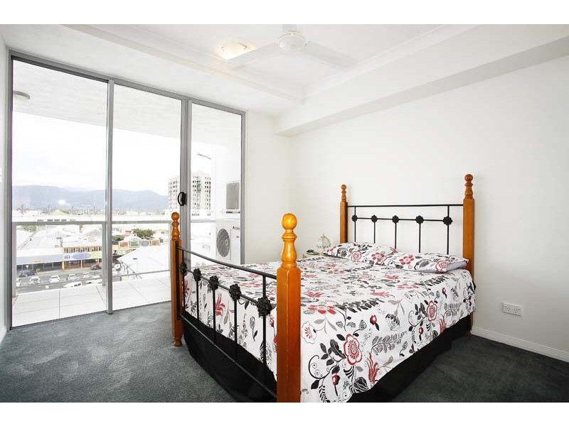 APT. 606 / 123  Grafton Street, Cairns QLD 4870