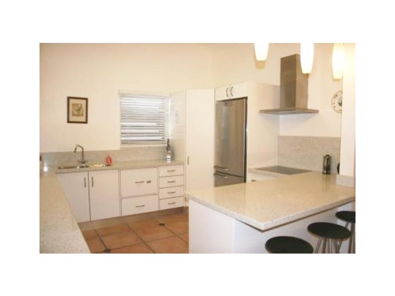 VILLA 1 / 187-189  Esplanade, Cairns QLD 4870