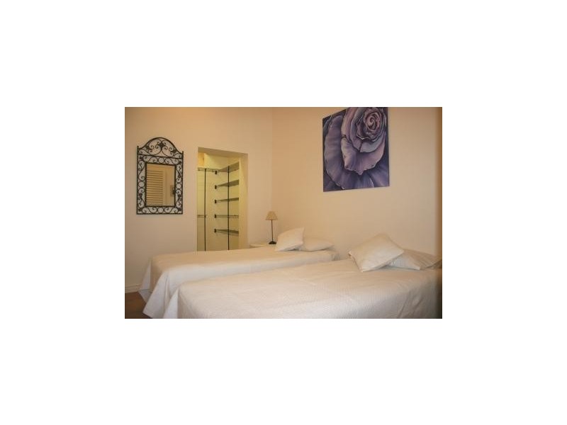 VILLA 1 / 187-189  Esplanade, Cairns QLD 4870