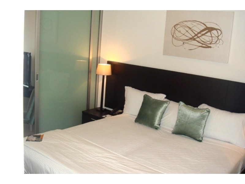 Level 2 APT 216 / Marlin Parade, Cairns QLD 4870