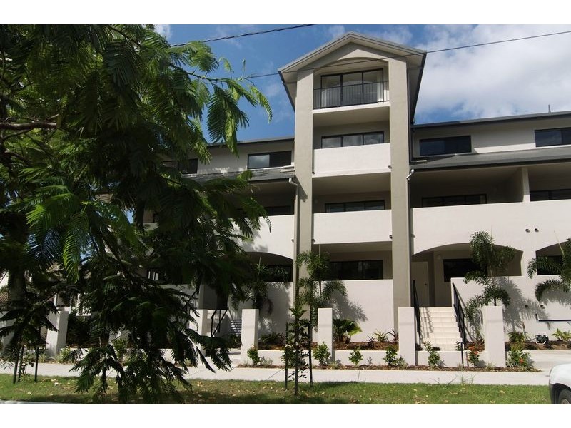 Level 2 APT. 9 / TERRACES ON MARTYN 82-86 Martyn Street, Cairns QLD 4870
