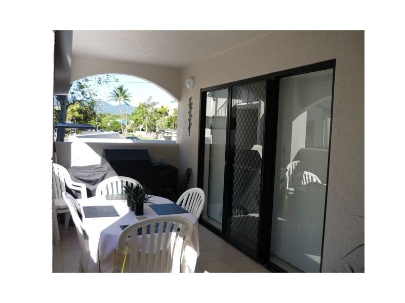 Level 2 APT. 9 / TERRACES ON MARTYN 82-86 Martyn Street, Cairns QLD 4870