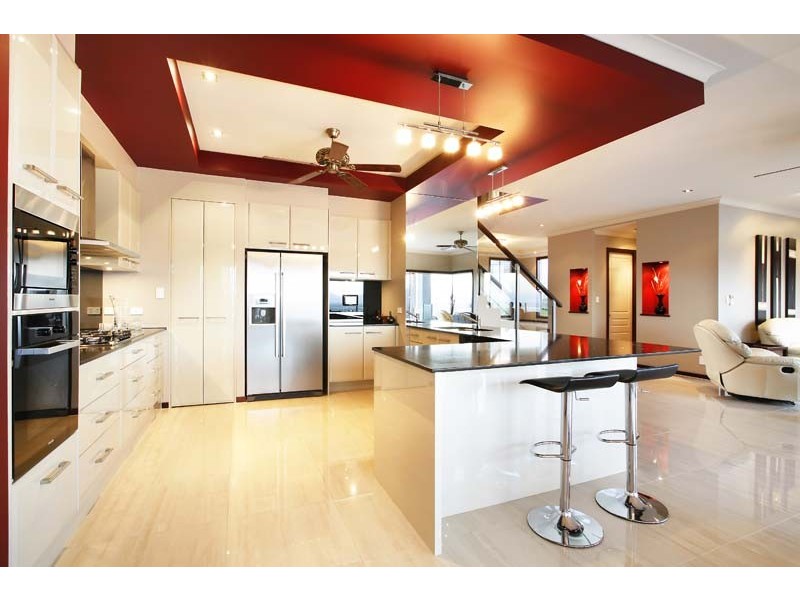 107  Summer Hill Drive, Mooroobool QLD 4870