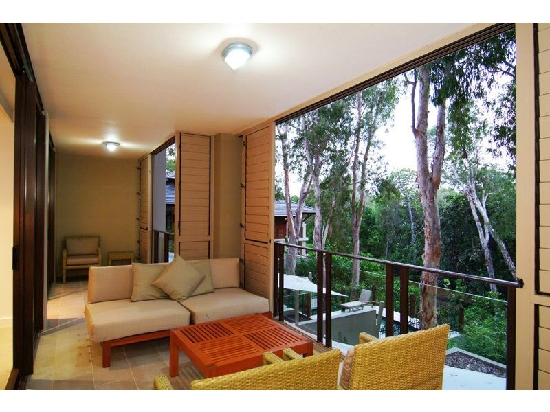 APT. 214/215  5 Triton Street, Palm Cove QLD 4879