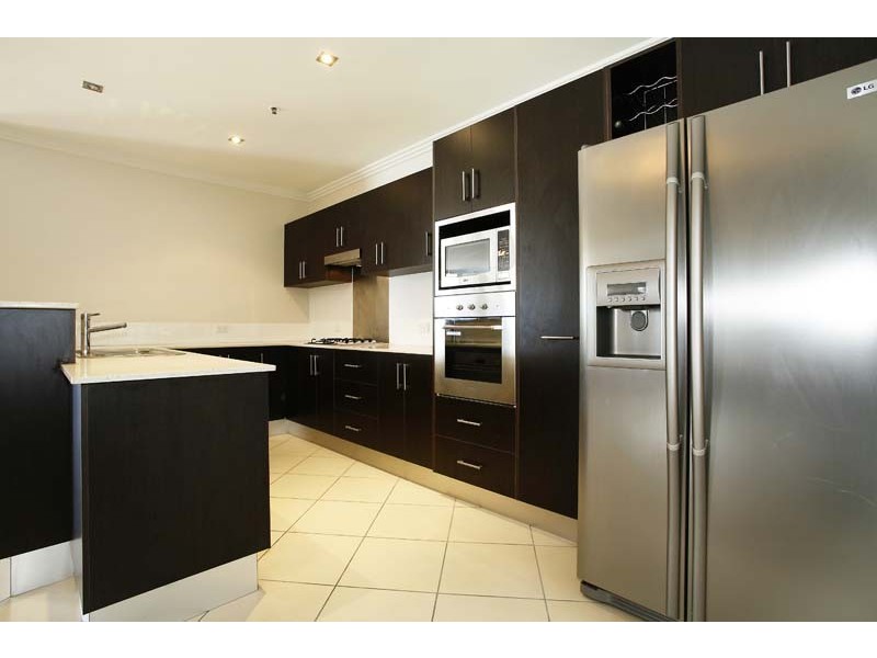 Level 11 APT. 1103 25 Wharf Street, Cairns QLD 4870