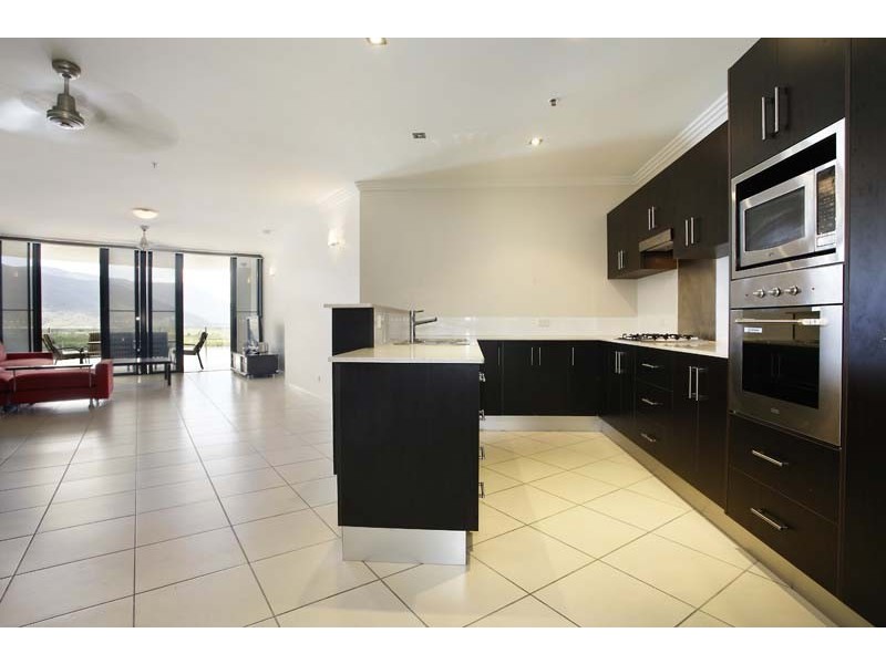 Level 11 APT. 1103 25 Wharf Street, Cairns QLD 4870