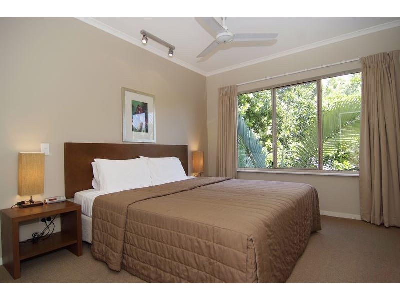APT. 323 / 49-63 Williams Esplanade AMPHORA RESORT, Palm Cove QLD 4879
