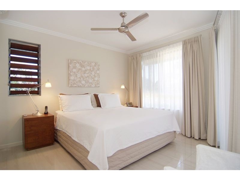 242 GRAFTON STREET, Cairns City QLD 4870