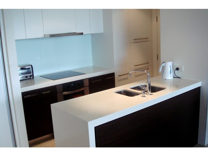 Level 6 APT. 29 / 10 Marlin Parade, Cairns QLD 4870