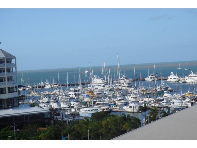 Level 6 APT. 29 / 10 Marlin Parade, Cairns QLD 4870
