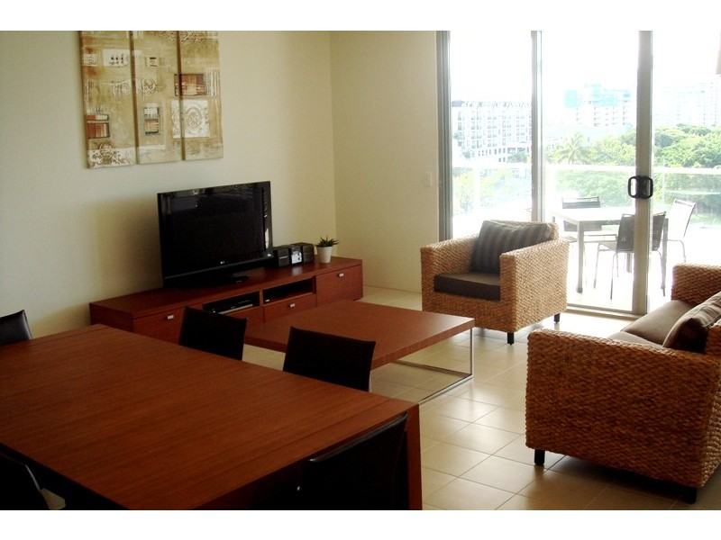 Level 6 APT. 29 / 10 Marlin Parade, Cairns QLD 4870