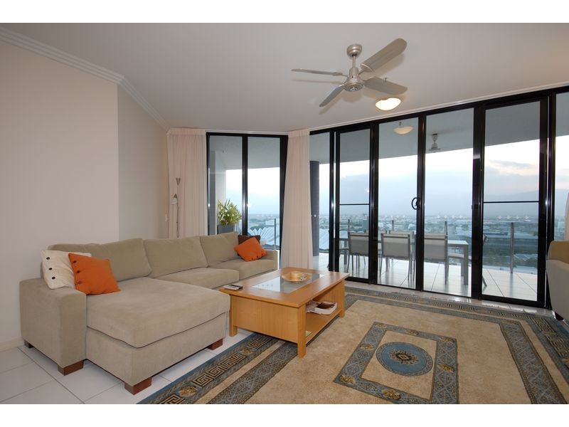 Level 14 APT. 1401 / 25 Wharf Street, Cairns QLD 4870