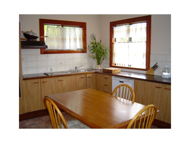 9  Babbidge Street, Coopers Plains QLD 4108