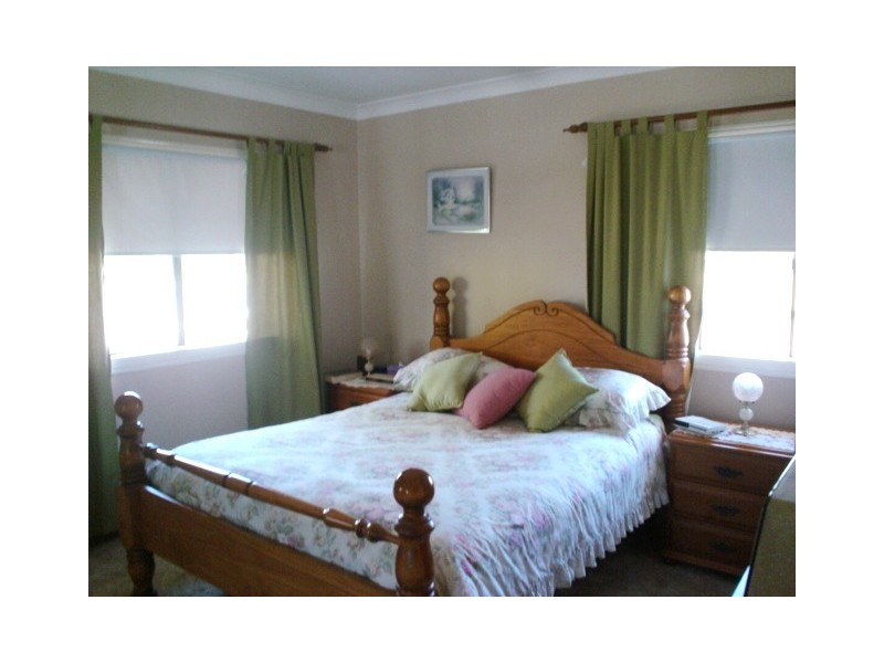 9  Babbidge Street, Coopers Plains QLD 4108